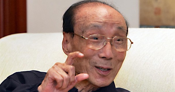 這位「亞洲娛樂之王」於2014年去世，享年107歲。