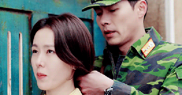 Thân phận rich kid Bắc Hàn của Hyun Bin thu bé lại chỉ bằng chiếc đồng hồ  100 triệu