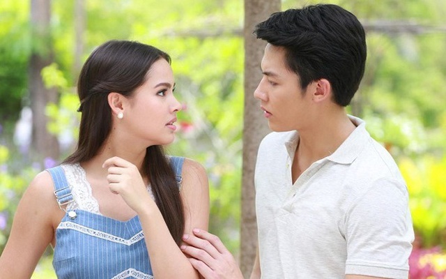 Biếu Tết nhà nội 15 triệu còn bên ngoại 3 triệu mà vợ vẫn vui vẻ, tôi “hóa đá” khi phát hiện bí mật phía sau