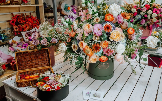 5 shop hoa đẹp ở Hà Nội cho 20/10: Từ 300k là sắm được bó hoa xinh ...