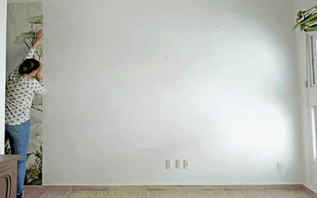 Tường ẩm thì dùng giấy dán tường chống ẩm có hiệu quả không?