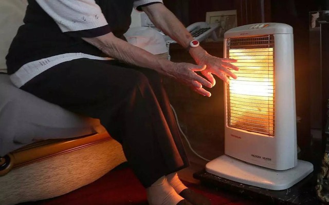Lưu ý khi dùng thiết bị sưởi ấm để tiết kiệm điện, bảo vệ cơ thể