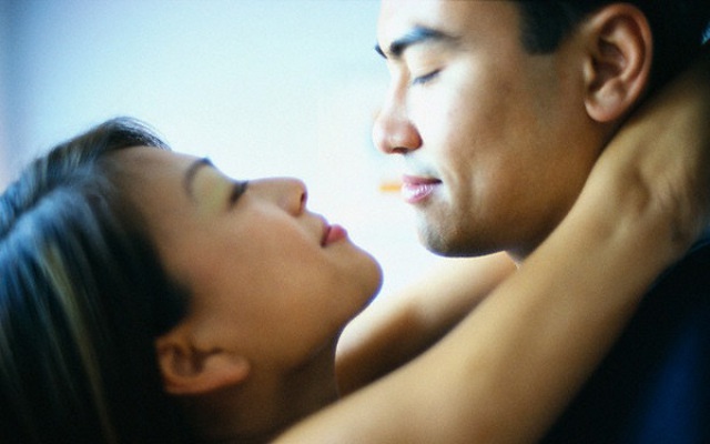 Muốn đàn ông không ngoại tình rất khó mà lại rất dễ