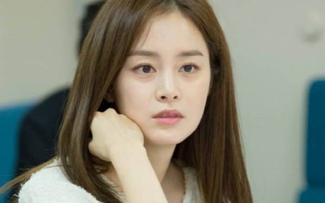 Tình cờ “đọc trộm” lá thư gửi đến cho mẹ chồng, tôi run người hốt hoảng vì điều bí mật giấu trong đó