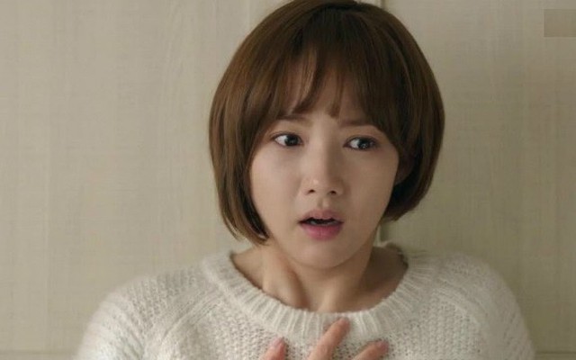 Mang bầu nặng nề chật vật tôi không đêm nào ngủ được, thế mà mẹ chồng lại còn "quái chiêu" thế này
