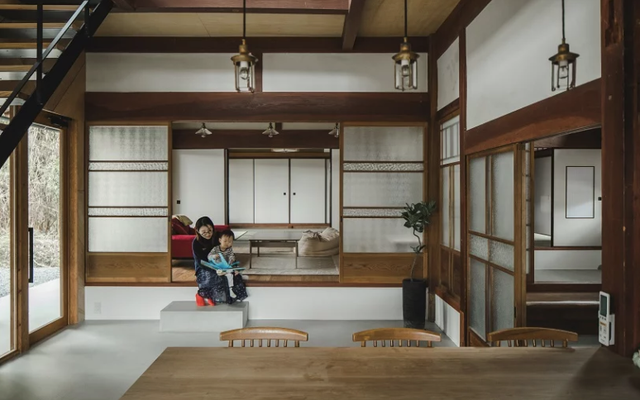 Cặp vợ chồng trẻ được thừa kế ngôi nhà truyền thống kiểu Nhật rộng ...