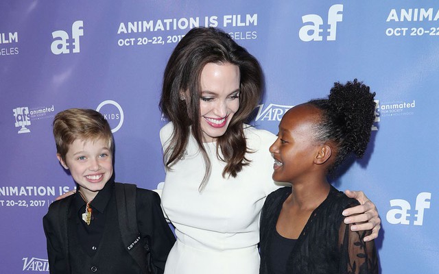 Angelina Jolie có thể không phải là một người vợ hoàn hảo nhưng chắc chắn  là một người mẹ tốt