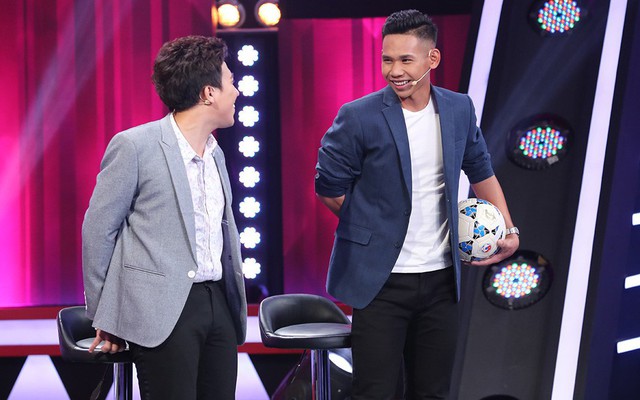 Bùi Tiến Dũng là một trong những thủ môn tài năng nhất của bóng đá Việt Nam, được yêu thích và tôn vinh bởi các khán giả. Hãy xem hình ảnh liên quan đến anh ấy để chiêm ngưỡng tài năng thủ môn của Bùi Tiến Dũng.