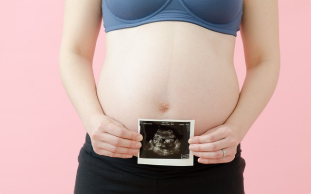 Mang thai tuần 14: Sự phát triển của thai nhi và điều mẹ cần lưu ý