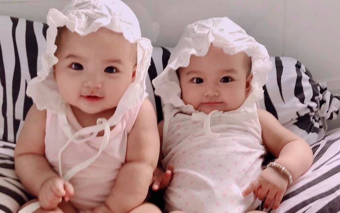 Cặp sinh đôi Đồng Nai gây sốt vì xinh như thiên thần