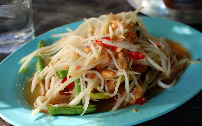 Nộm (gỏi) đu đủ kiểu Thái – Som Tum Thai