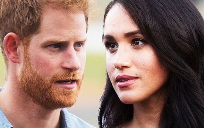 Meghan "bám đuôi" chồng đi công du nước ngoài chẳng ngờ bị dư luận nói một  câu phũ phàng