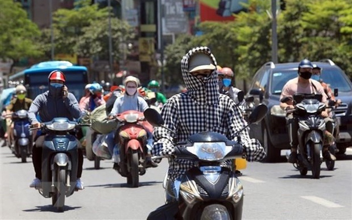 Dự Báo Thời Tiết Ngày 11/7/2025: Mưa To và Giông Xuất Hiện Tại Hà Nội