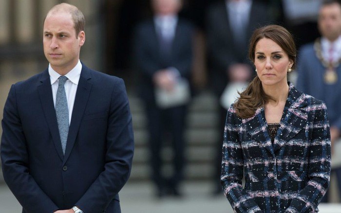 Hé lộ người đàn ông Công nương Kate từng hẹn hò để khỏa lấp nỗi đau chia  tay Hoàng tử William, khiến anh nổi cơn ghen