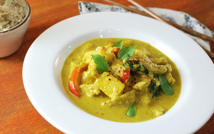 Bữa Tối Ngon Tuyệt Với Ca Ri Ga Dứa Thơm Phức